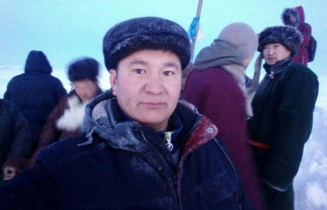Хушаатын засаг дарга Б.Атартулга согтуурсан үедээ морьтой хүн дайрч, буу гарган сүрдүүлжээ