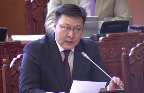 Ж.Батзандан: Ц.Амгаланбаатарт “500 сая төгрөг өгч, гадаадад амьдруулна” гэж амласан байна