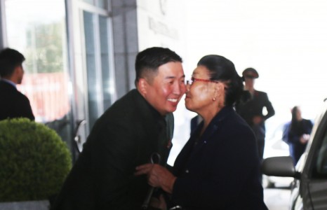 Жүжигчин Б.Батсайханы хамгаас жаргалтай мөч