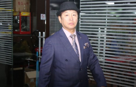 МУГЖ М.Бямбажав сэтгэлийн өргөлөө өргөхөөр яваа нь