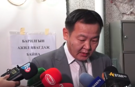 Нямдоржийн Анхбаяр: Юм болгонд аав нөлөөлнө гэж юу байхав дээ, тийм зүйл байхгүй
