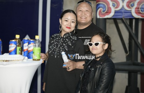 Т.Дэлгэрмөрөн шоун дээр