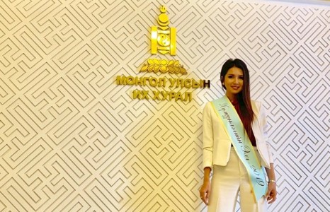 МИСС Д.ДОЛГИОН ХҮМҮҮНЛЭГИЙН ЭЛЧ БОЛЖЭЭ