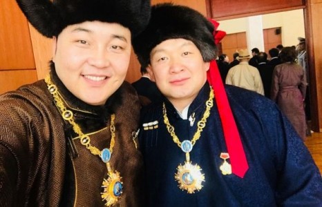 БАХАРХАЛ БАХАРХАЛААРАА Л  байгаасай…