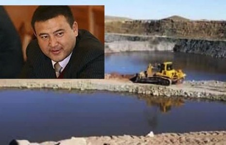 Говийн амин судсыг тасалж буй Б.Чойжилсүрэн НҮГЭЛТ үйлдлээ зогсоо!!!