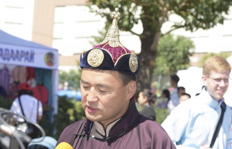 Аварга А. Сүхбат