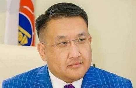 ХАЛДВАРЫН БҮСЭЭС ИРЭЭД “ТОМОРСОН” ДАРГЫГ АЖЛААС НЬ ЧӨЛӨӨЛЛӨӨ