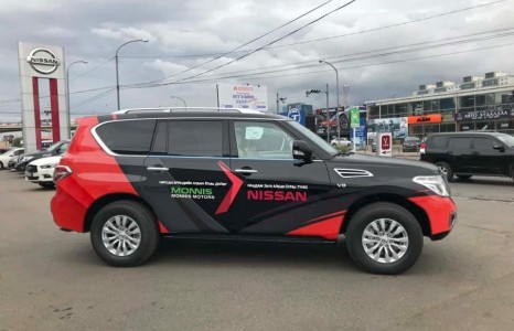 Аварга Э.Оюунболдод бай шагналыг нь гардууллаа