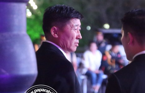 Нийтийн дуучнаас 