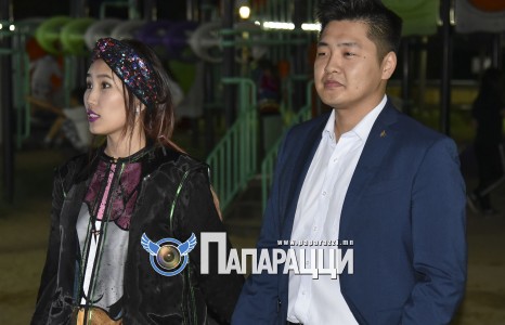 “Mongoloo kids”-ын захирал хатагтайн өвөрмөц имидж