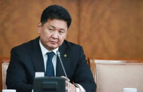 У.Хүрэлсүх хотын удирдлагуудыг  загнаж, ойрын өдрүүдэд орлогч нараа халахыг үүрэгджээ