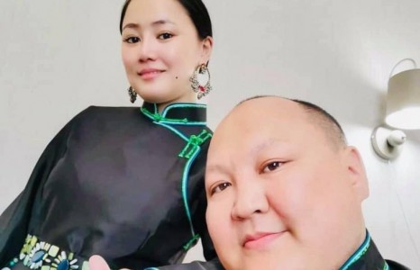 Т.Дэлгэрмөрөн: Би Анадаагийн нөхөр нь биш эцэг нь байсан юм шүү