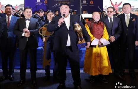 Хэнтийчүүд Э.Оюунболдыг допингтой ч шилдэгээр тодруулжээ