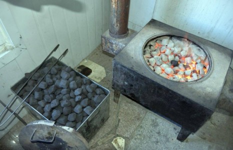 УГААРТАЖ НАС БАРСАН ГЭХ ХҮМҮҮСЭЭС ЭД, ЭСИЙН ШИНЖИЛГЭЭ АВЧЭЭ