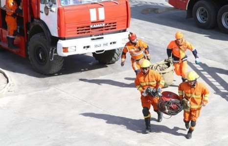 Угаалгын машины сэгсрэгчинд гацсан хүүхдийг аварчээ