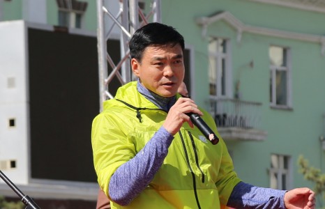 Cпортын брэндээр гангарсан хотын мээрэн