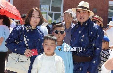 Ажилаа ч хийнэ амьдарлаа ч зохицуулна