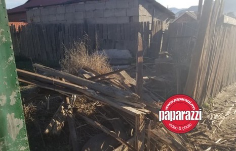 News paparazzi: Хоёр айлын хашааг мөргөөд зугтжээ