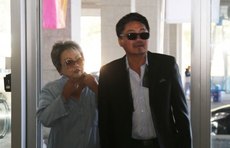 Эрхэм гавьяат эрхэмсэг хатагтайтайгаа явна