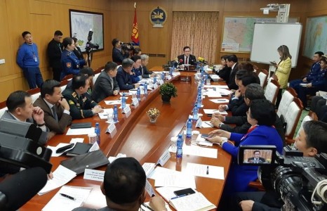 ШУУРХАЙ: Сар шинийн баярыг ЦУЦЛАХ шийдвэр гаргалаа