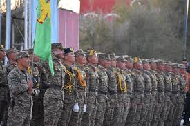 Бас нэг байлдагч амиа алджээ