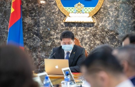 News paparazzi : Ерөнхий сайд 9 сарын 1-н хүртэл цэцэрлэг, сургуулийг ХИЧЭЭЛЛҮҮЛЭХГҮЙ БАЙХ чиглэл өгчээ