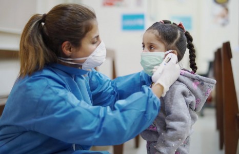 News paparazzi: ЭМЯ: Хүүхэд бөөлжиж, суулгавал яаралтай эмнэлэгт хандаарай!!