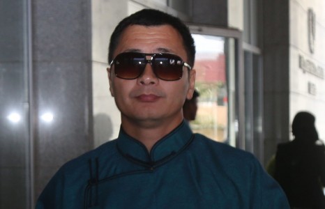 Жүжиглэдэг, барилддаг Өскө шилээр гангарсан чинь нэг л өөр...